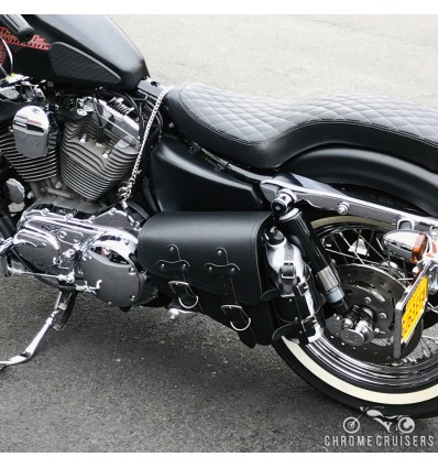 Harley Davidson Sportster XL - Black Leather Saddlebag with bottle holder