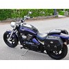 SUZUKI VL800 VOLUSIA (2001-2005) Einfarbiges schwarzes Leder Tankverkleidung BH Chap- Studded