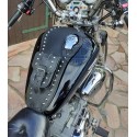 YAMAHA XV750/1100 VIRAGO LEDERTANK CHAP/LÄTZCHEN UND TASCHE MIT NIETEN (S)